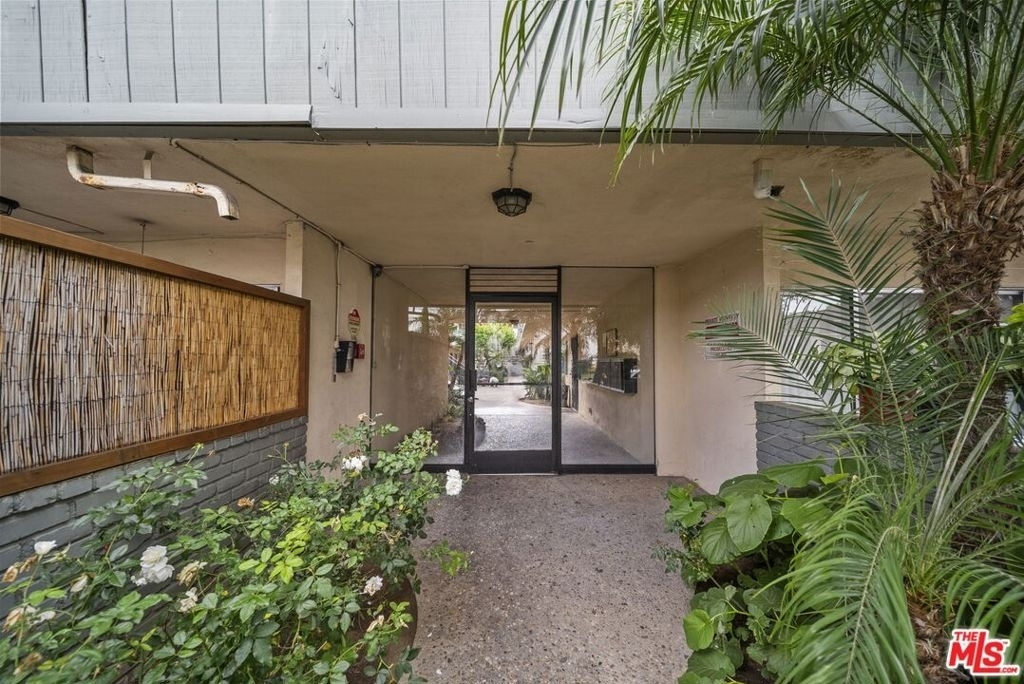 8371 Northgate Avenue - Photo 18