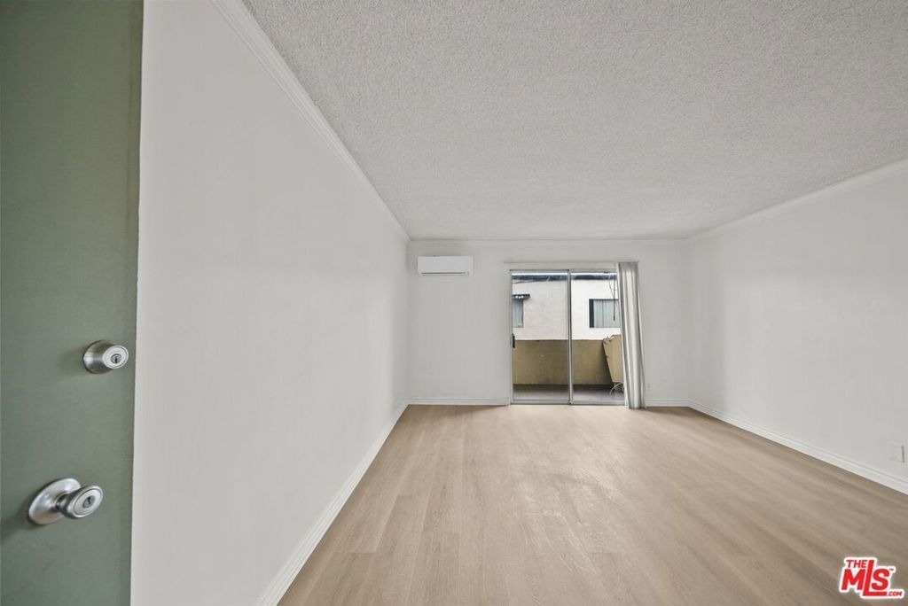 8371 Northgate Avenue - Photo 0
