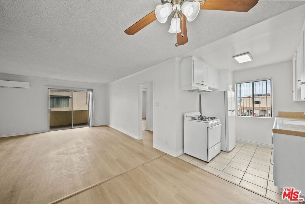 8371 Northgate Avenue - Photo 7