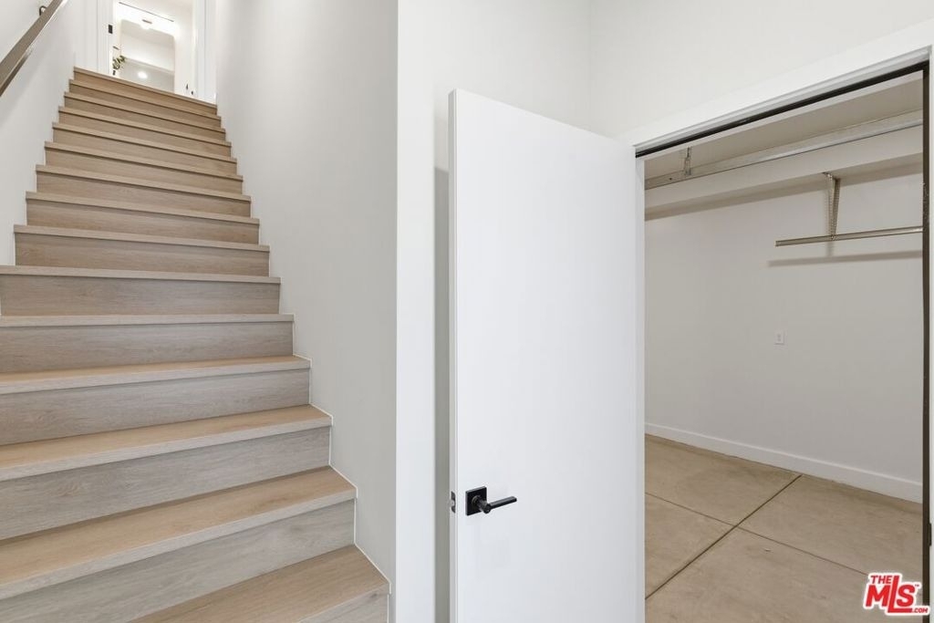 3842 Don Tomaso Drive - Photo 3