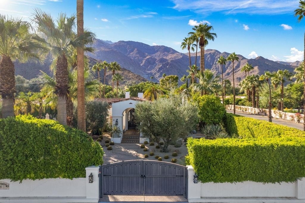 535 N Belardo Road - Photo 44