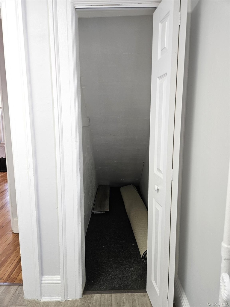 56 4th Avenue - Photo 17