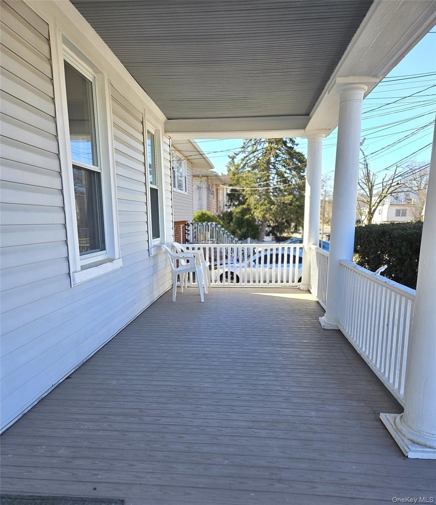 56 4th Avenue - Photo 2