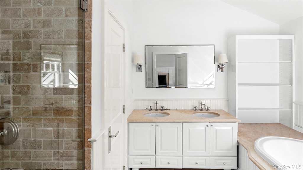 14 W Hills Court - Photo 10