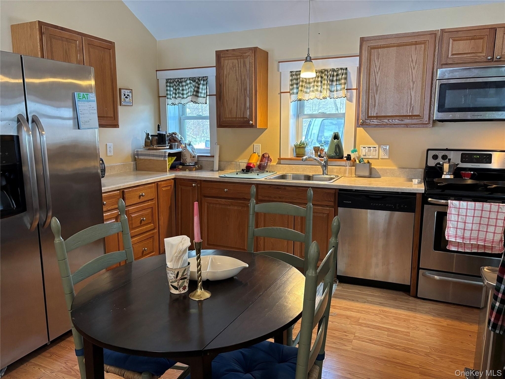273 South Road - Photo 7