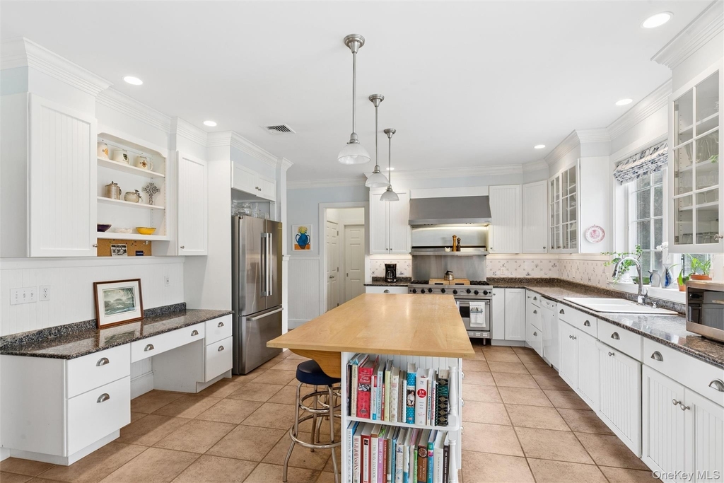 110 Greenleaf Lane - Photo 11