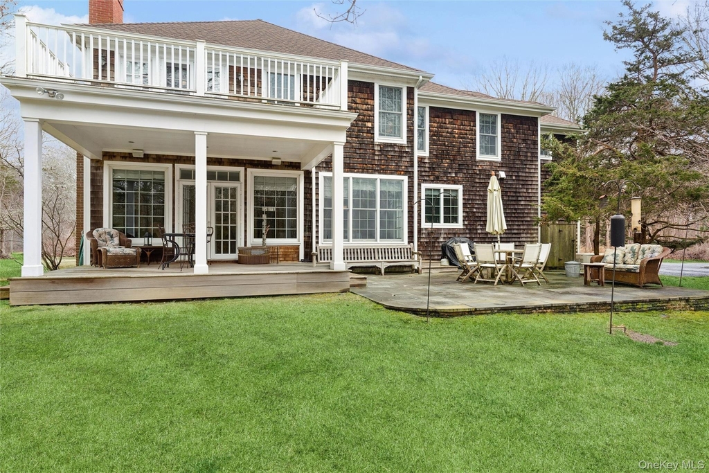 110 Greenleaf Lane - Photo 2