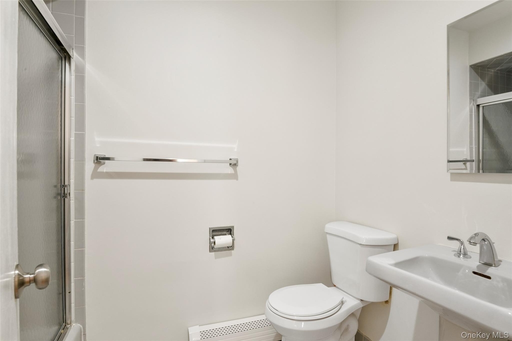 545 Stanley Avenue - Photo 12