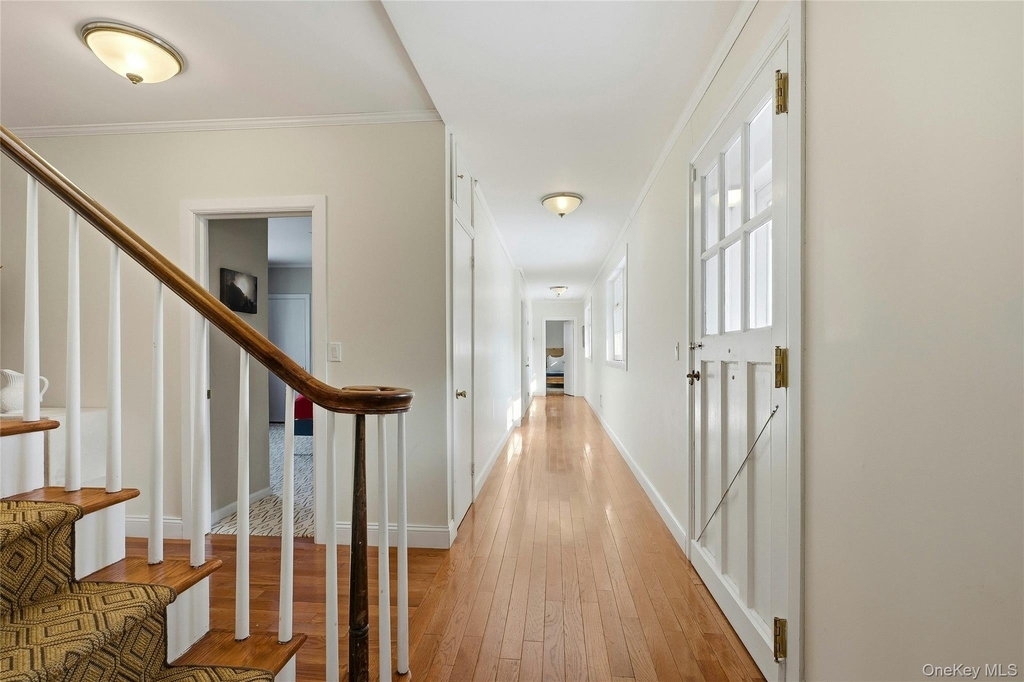 74 Peacock Lane - Photo 8