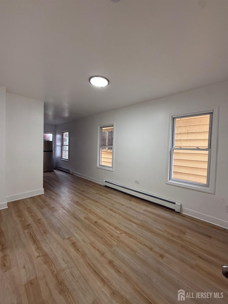 206 Market Street - Photo 1