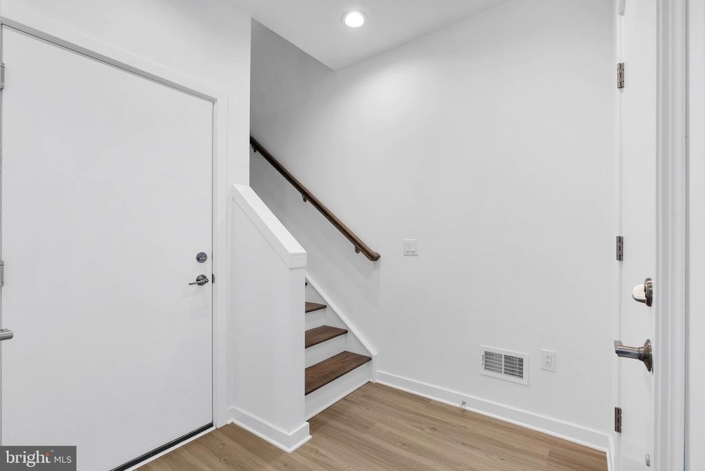 3000 Schirra Lane - Photo 13