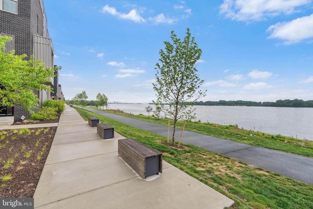 3000 Schirra Lane - Photo 1
