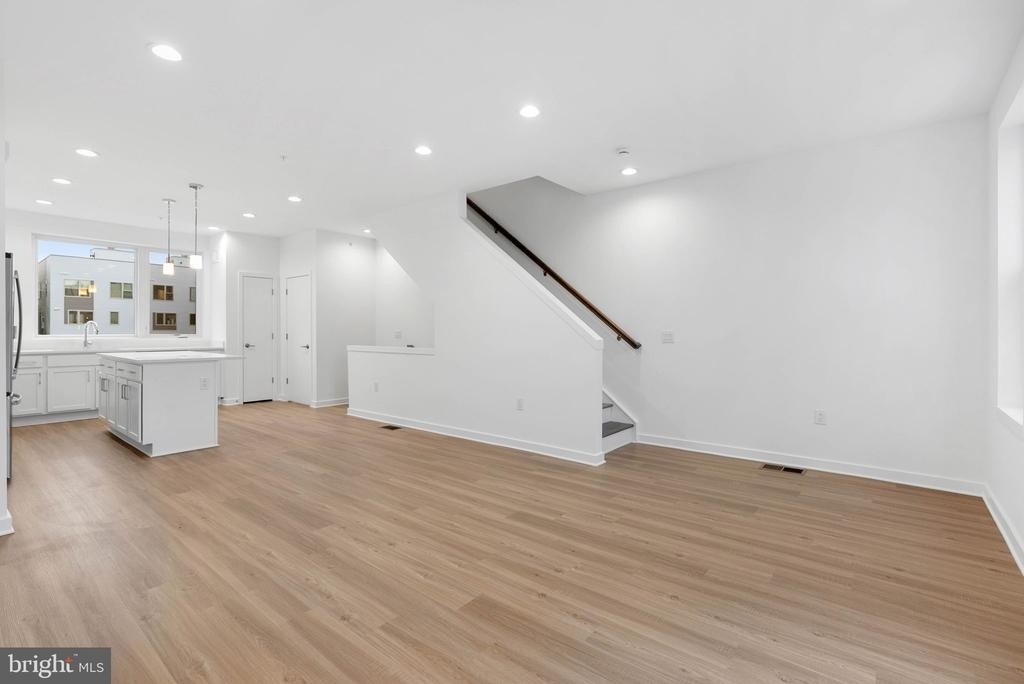 3000 Schirra Lane - Photo 16