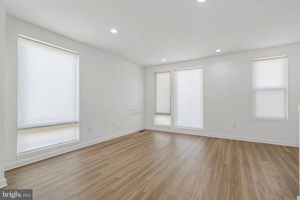 3000 Schirra Lane - Photo 6