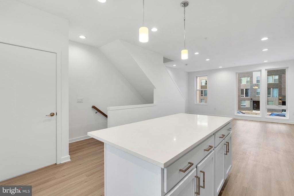 3000 Schirra Lane - Photo 9