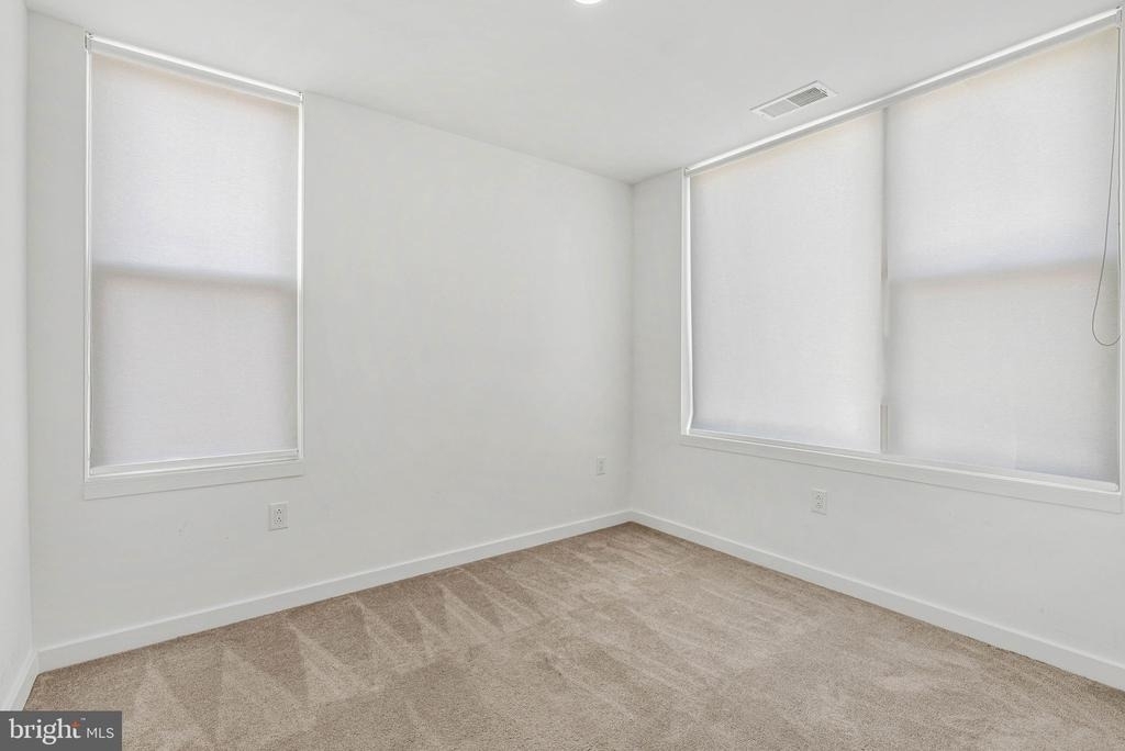 3000 Schirra Lane - Photo 16