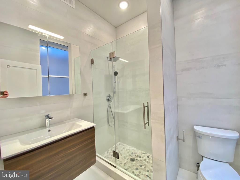 1824 Chestnut Street - Photo 11