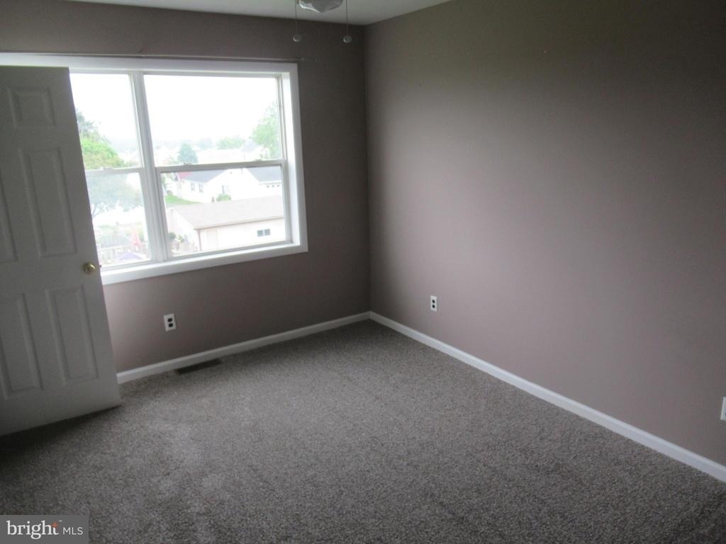 436 Coates Street - Photo 9