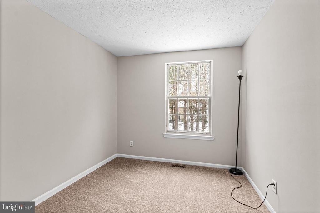 67 Dorchester Circle - Photo 13