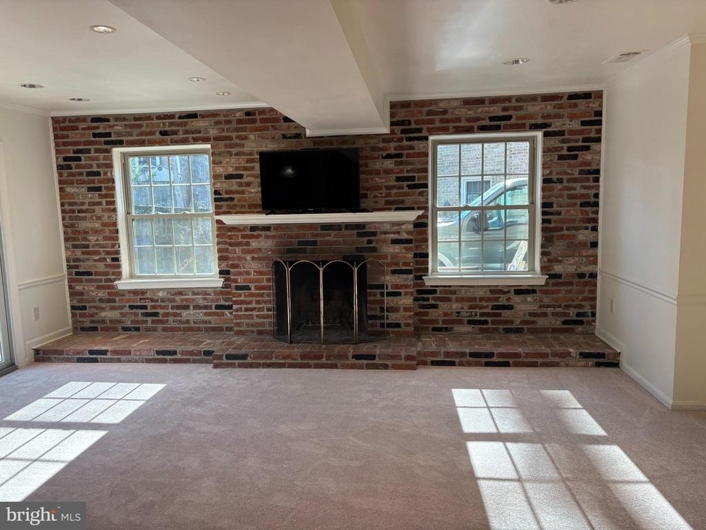 1249 Derbyshire Road - Photo 9