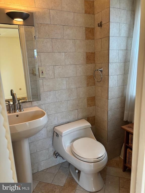 1249 Derbyshire Road - Photo 22