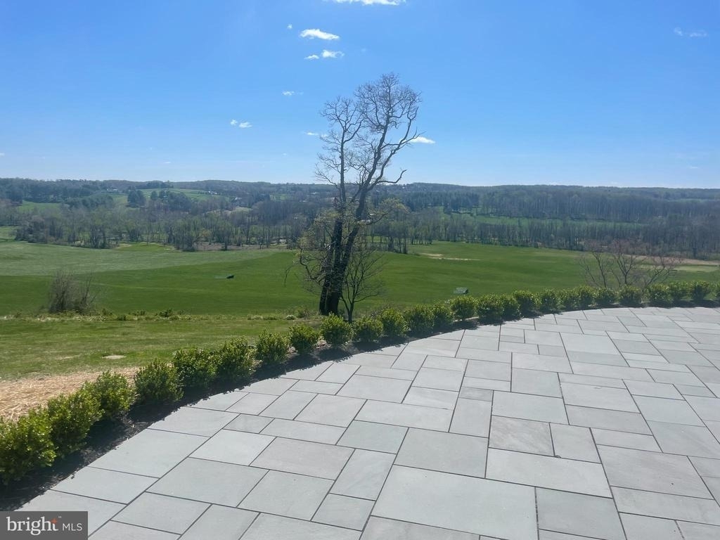 2601 Butler Road - Photo 2