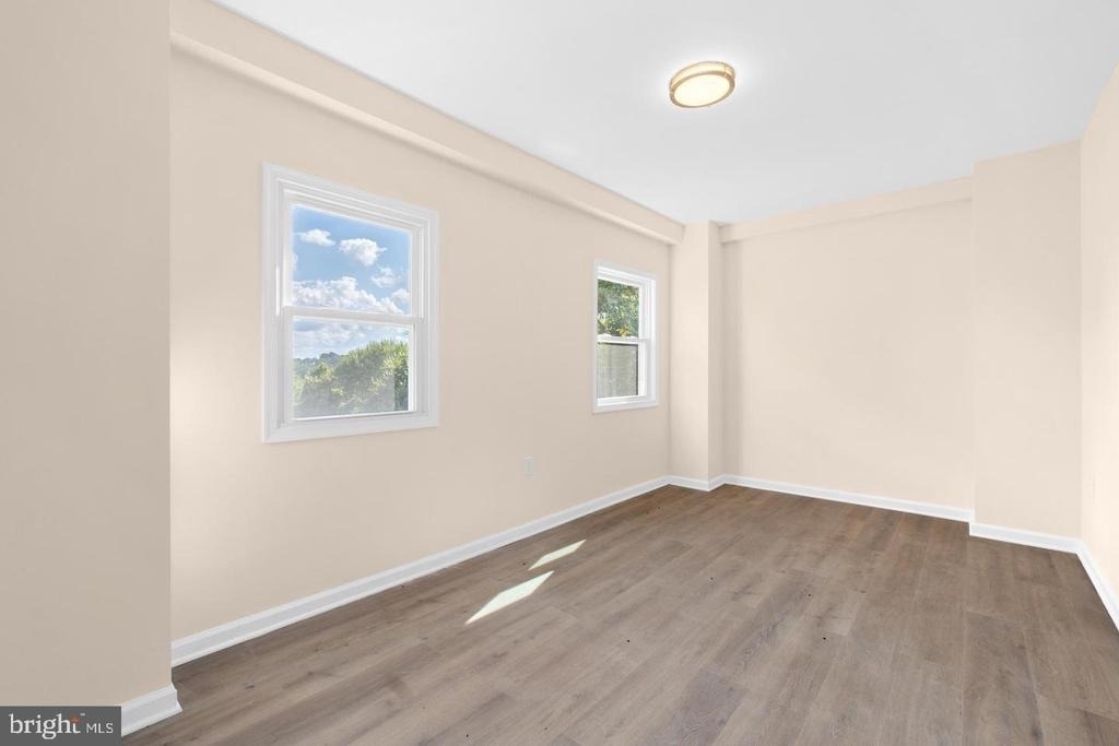 3158 Buena Vista Terrace Se - Photo 9