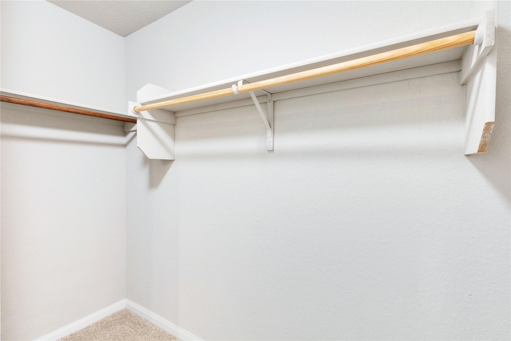 13923 Macquarie Dr - Photo 16