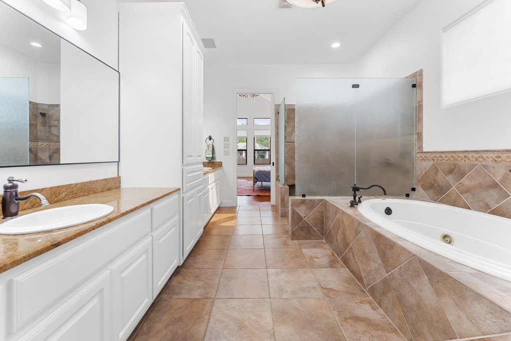 2633 Collingwood Dr - Photo 23