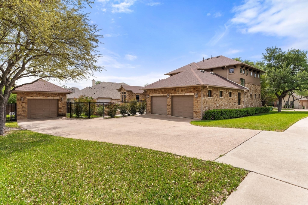2633 Collingwood Dr - Photo 39