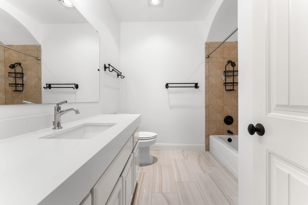 2633 Collingwood Dr - Photo 33