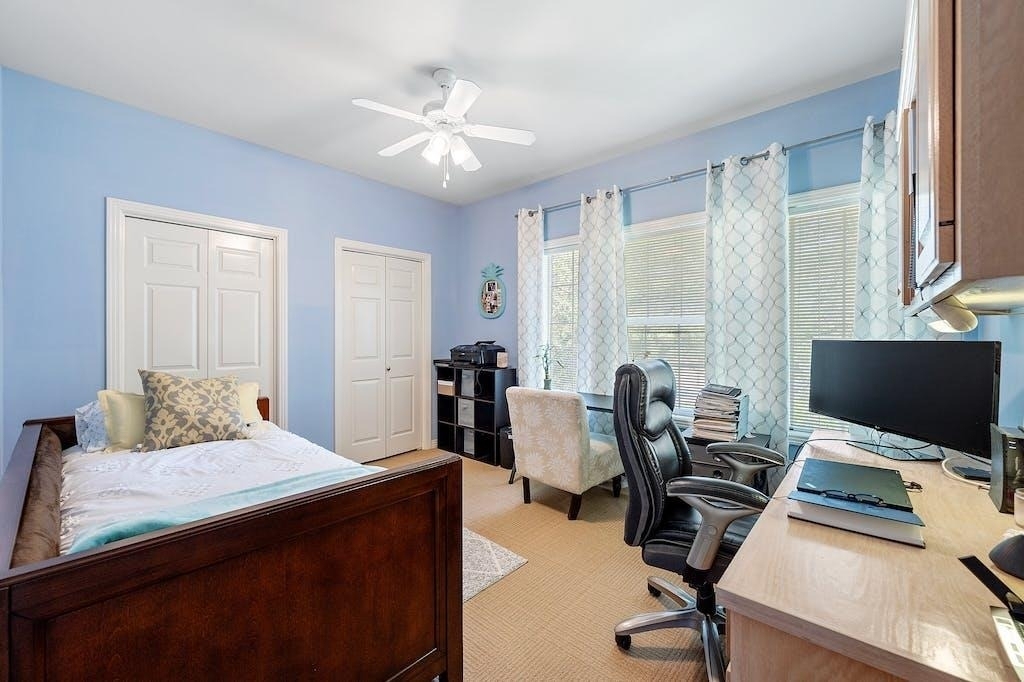 1207 Lakeway Dr - Photo 24