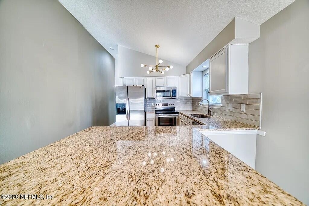 259 Riberia Street - Photo 4