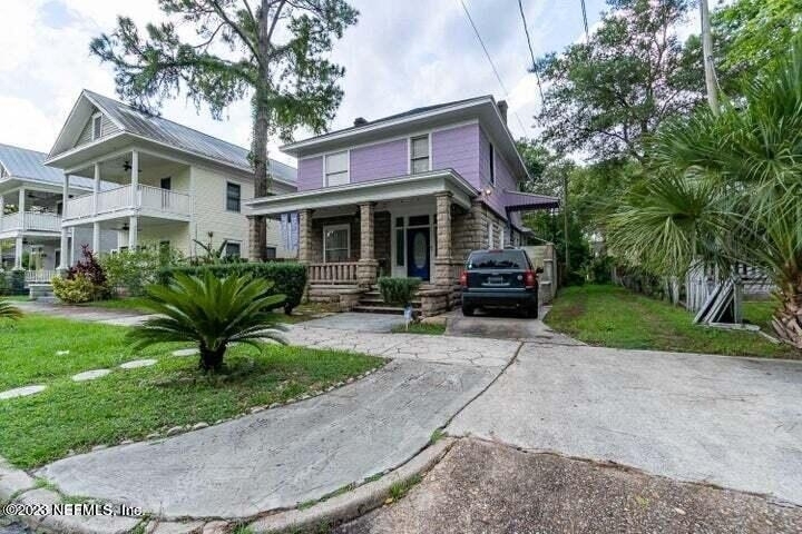440 E 6th Street - Photo 1