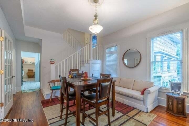 440 E 6th Street - Photo 3