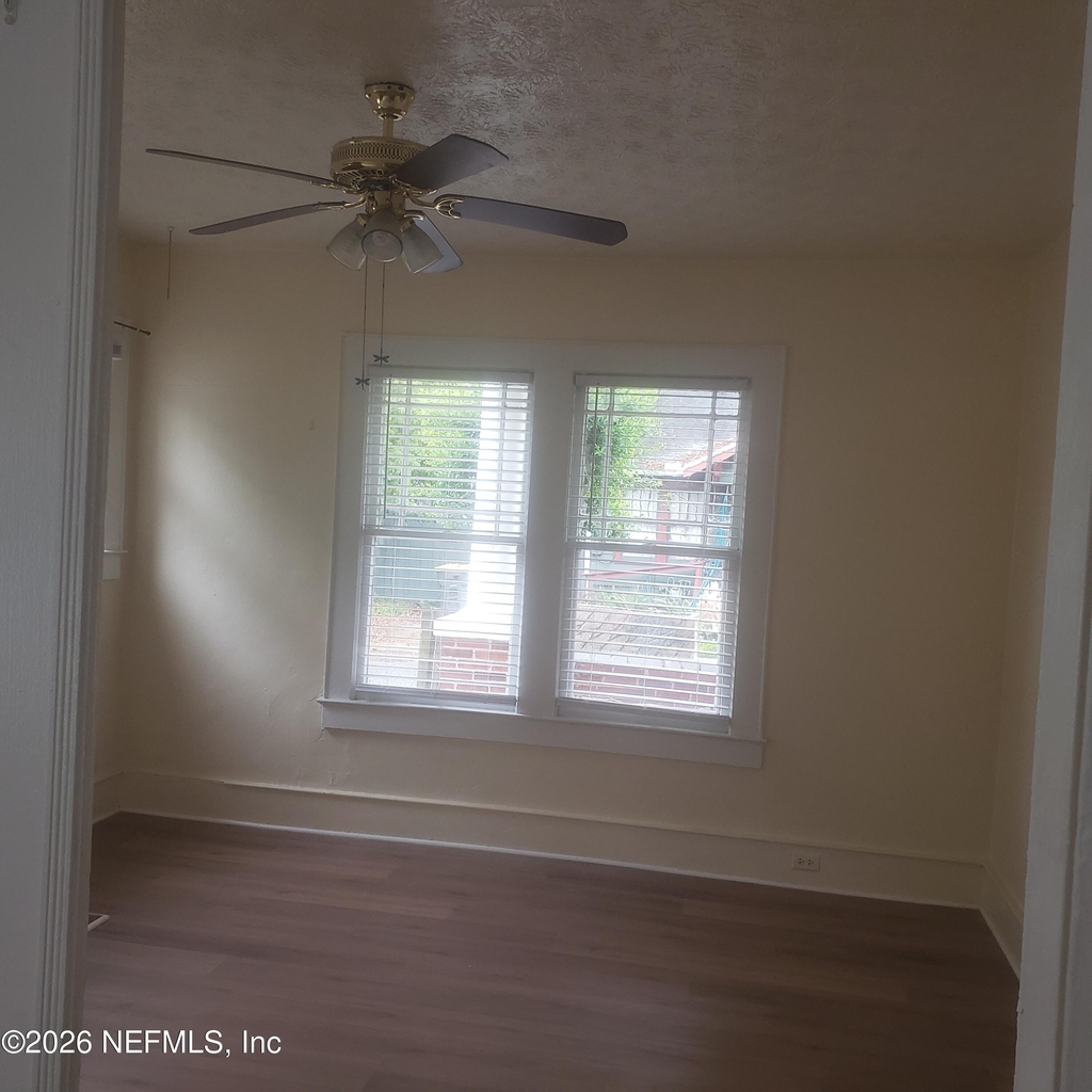2575 Haldumar Terrace - Photo 8