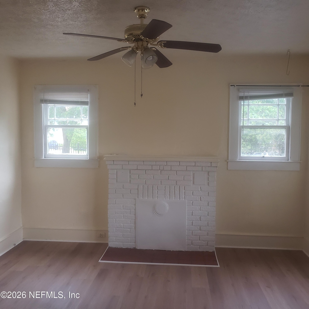 2575 Haldumar Terrace - Photo 9