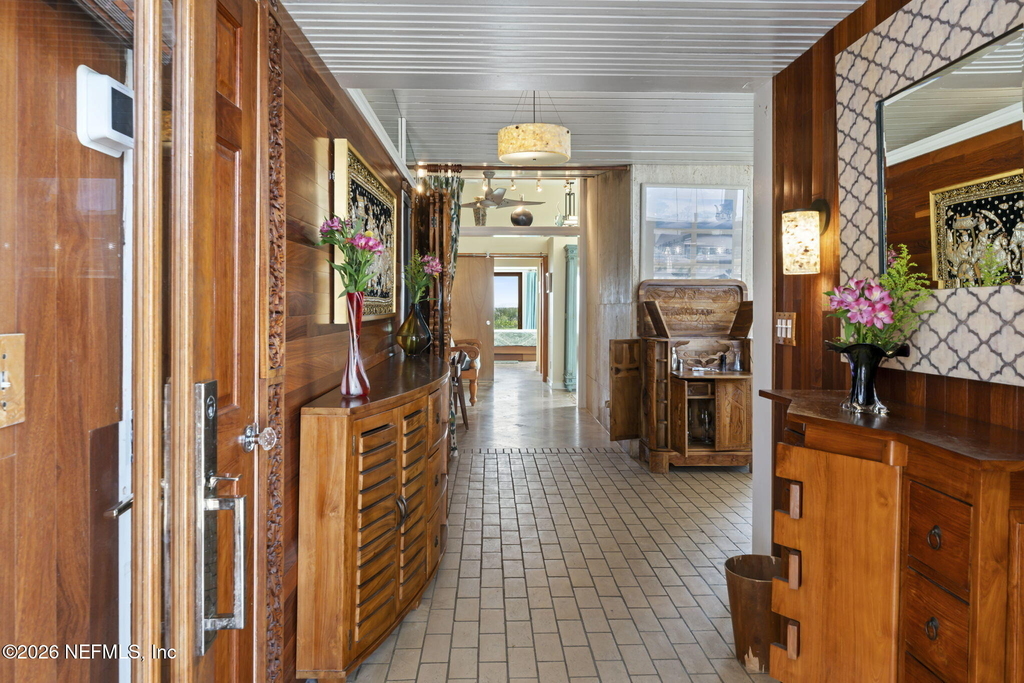 2337 Seminole Road - Photo 17