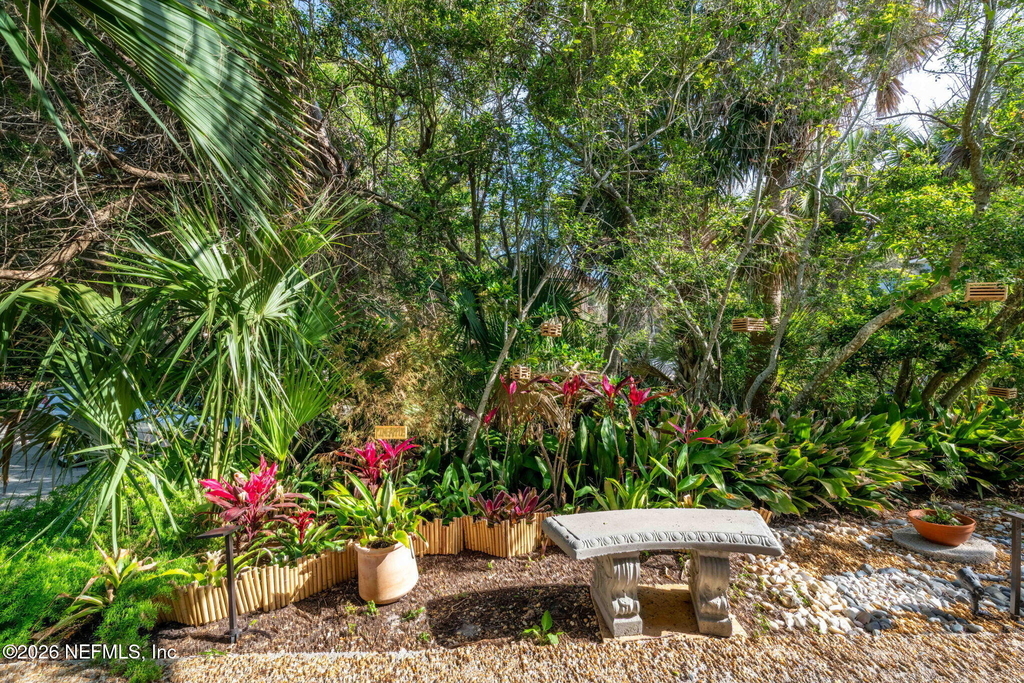 2337 Seminole Road - Photo 32