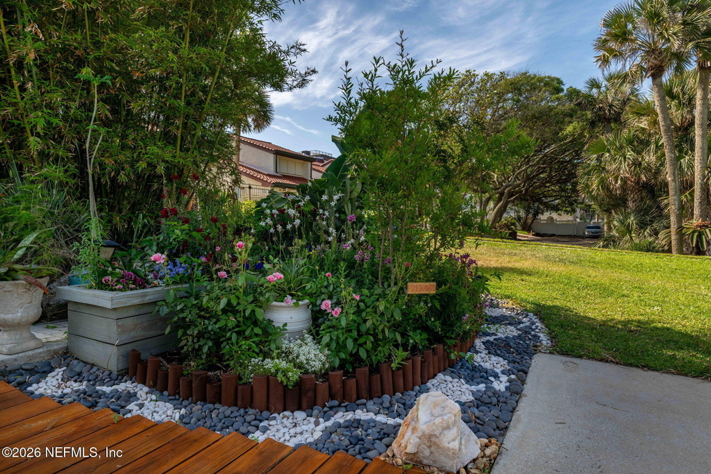 2337 Seminole Road - Photo 30