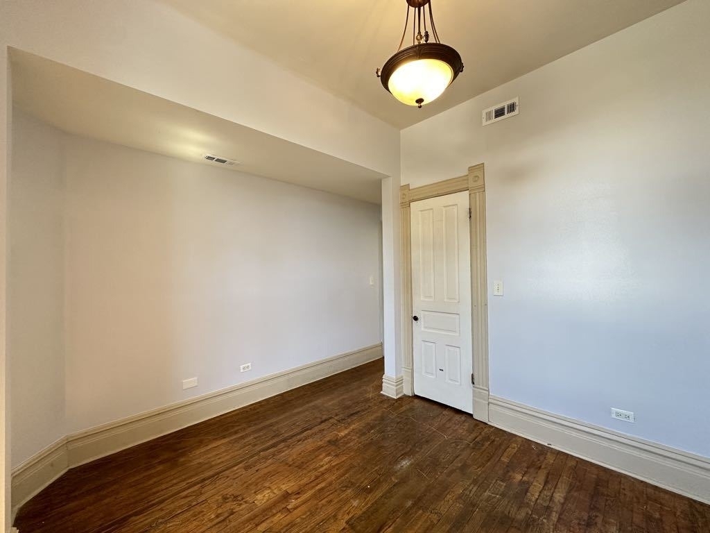 2347 W 24th Place - Photo 13