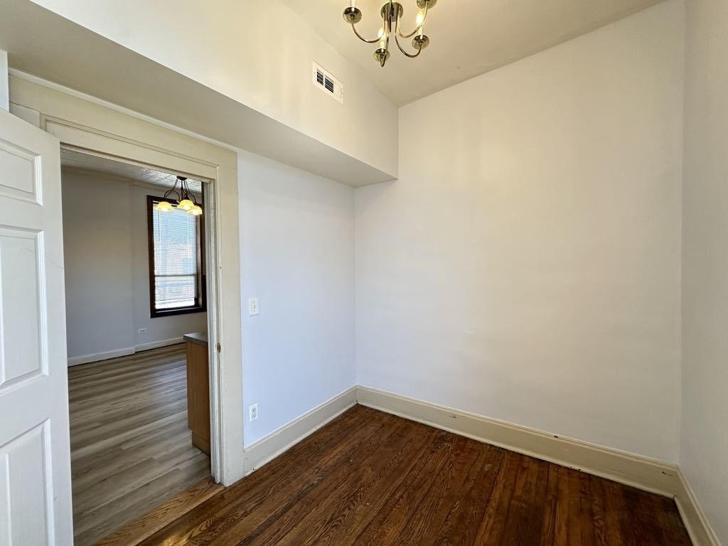 2347 W 24th Place - Photo 17