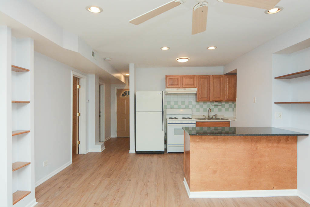 2347 W 24th Place - Photo 10