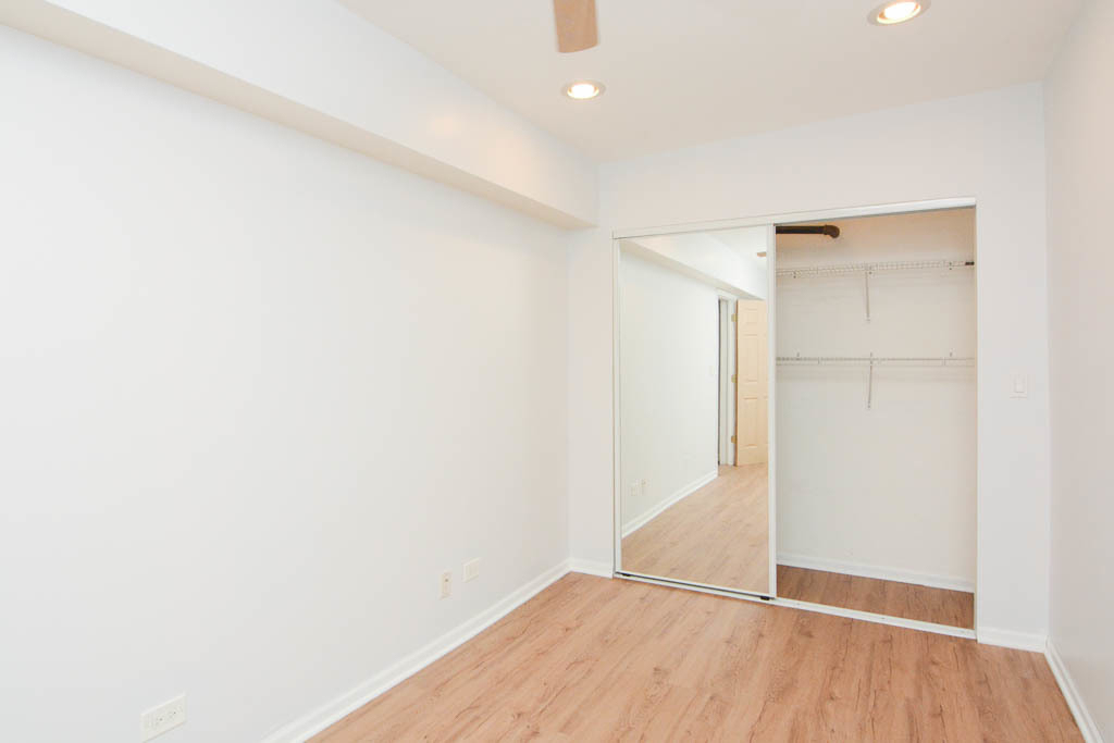 2347 W 24th Place - Photo 12