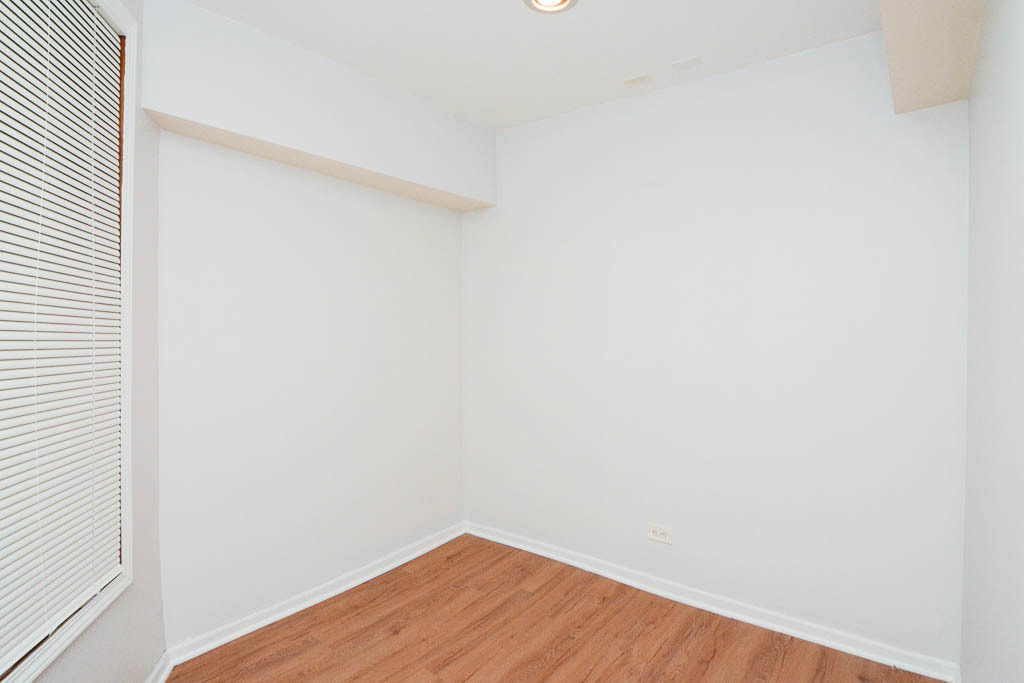 2347 W 24th Place - Photo 16