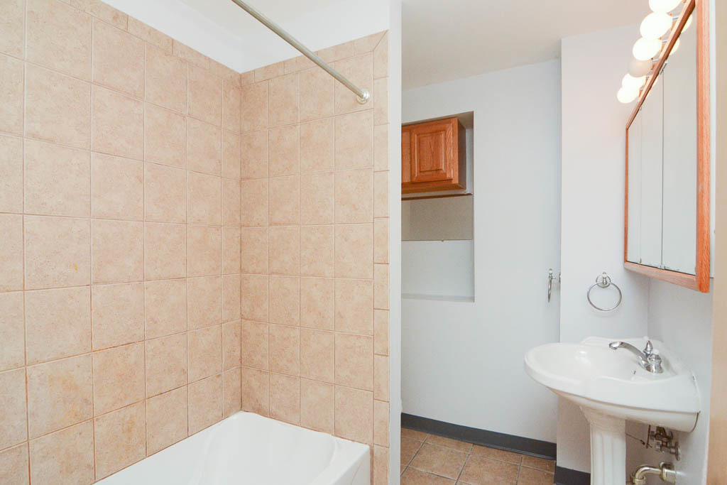 2347 W 24th Place - Photo 18