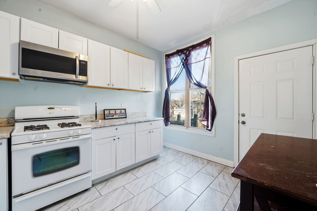 1637 S Saint Louis Avenue - Photo 15