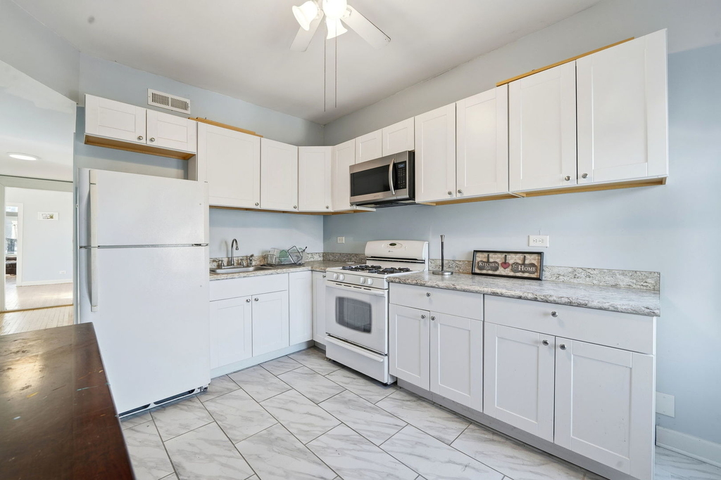 1637 S Saint Louis Avenue - Photo 16