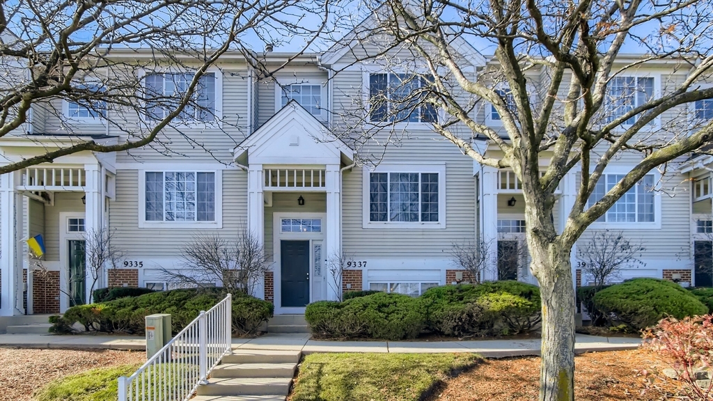 9337 Harrison Street - Photo 0