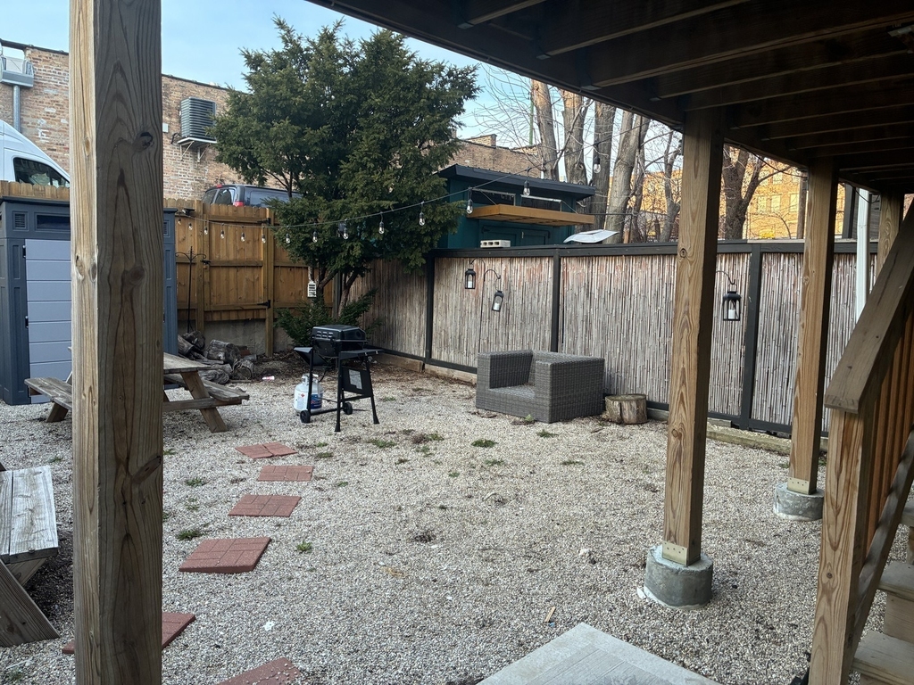544 W Cullerton Avenue - Photo 8
